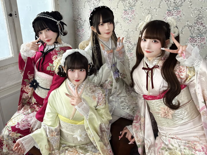 きゅるりんってしてみて