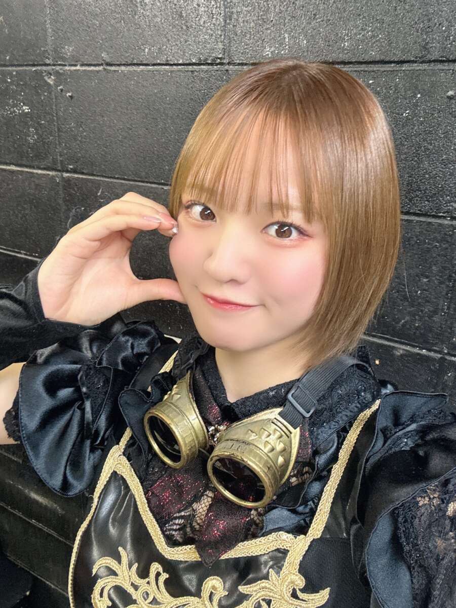 茅野風花の画像