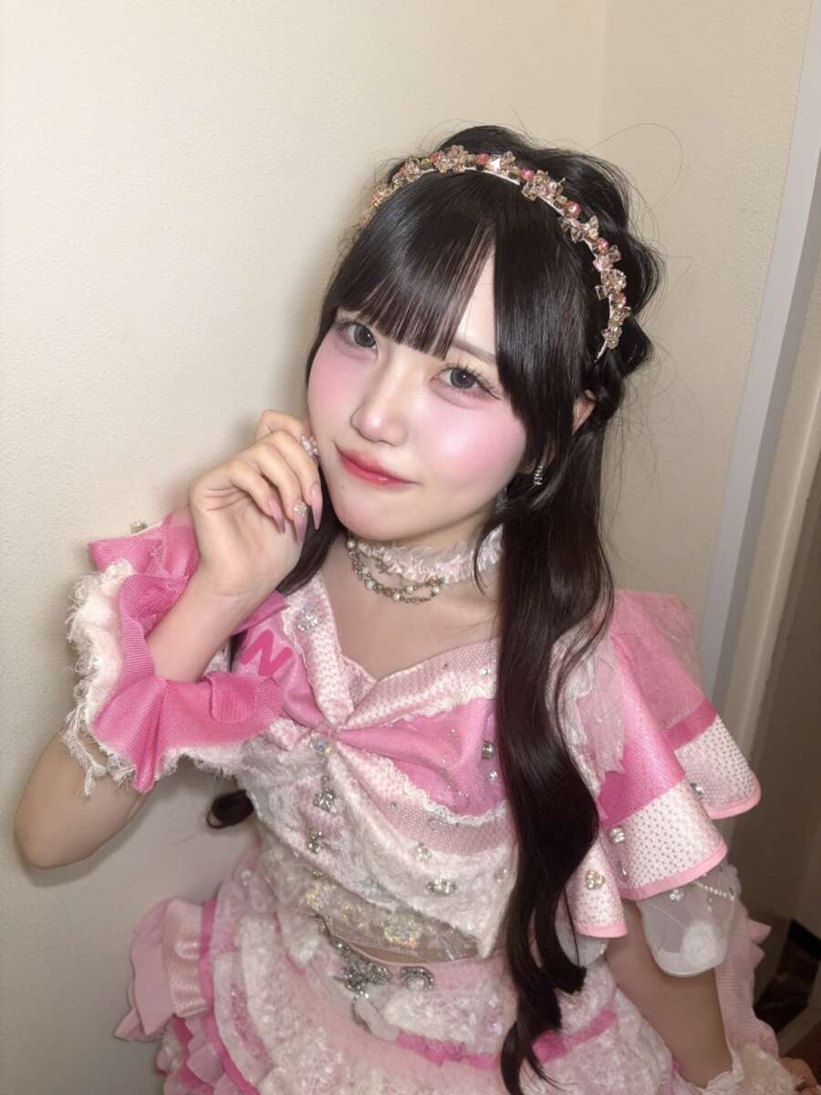 桃々シオンの画像