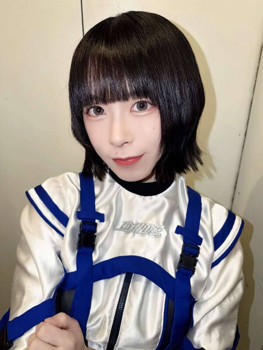 星岬綾音の画像