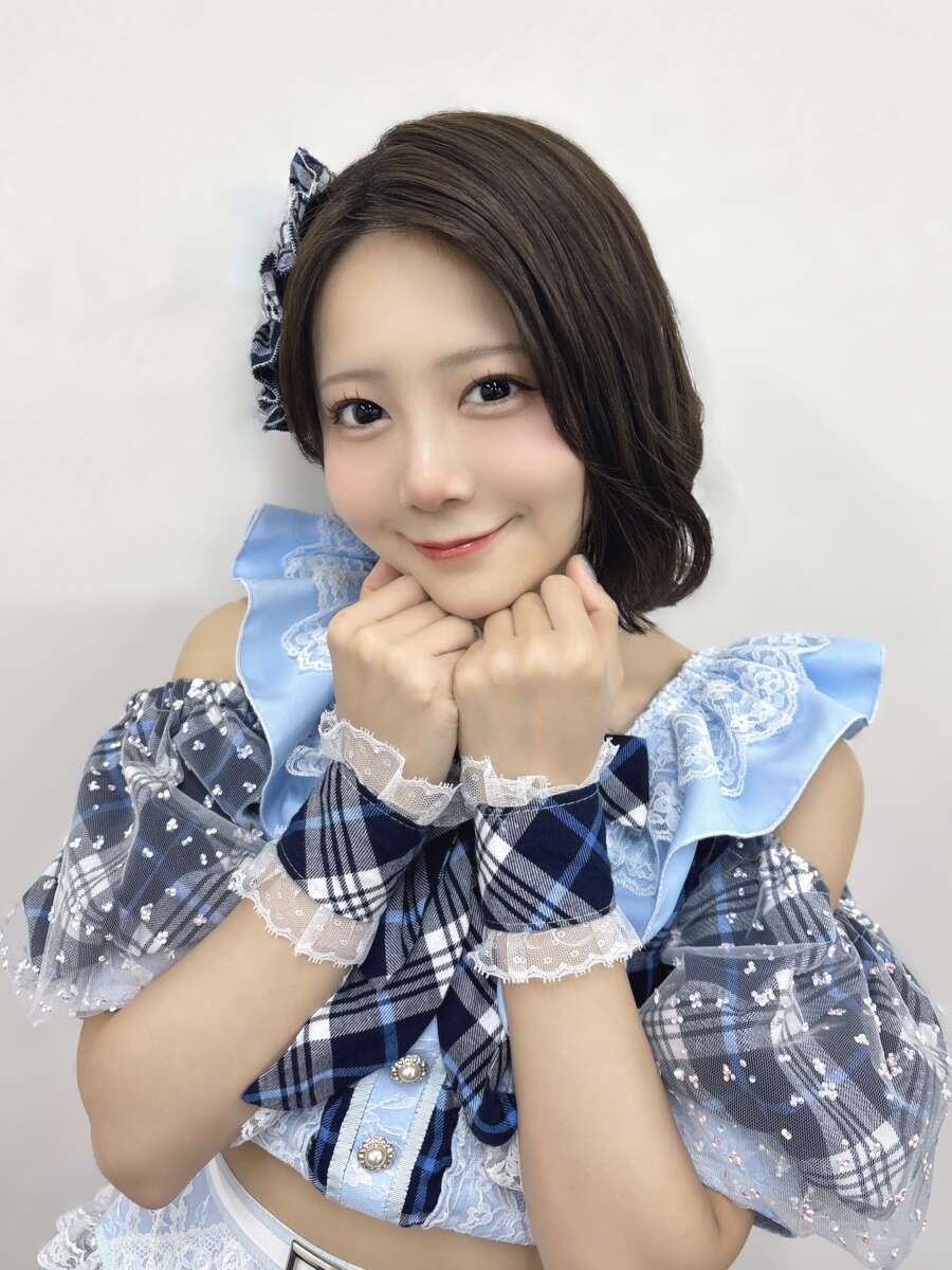 彩菜まりの画像