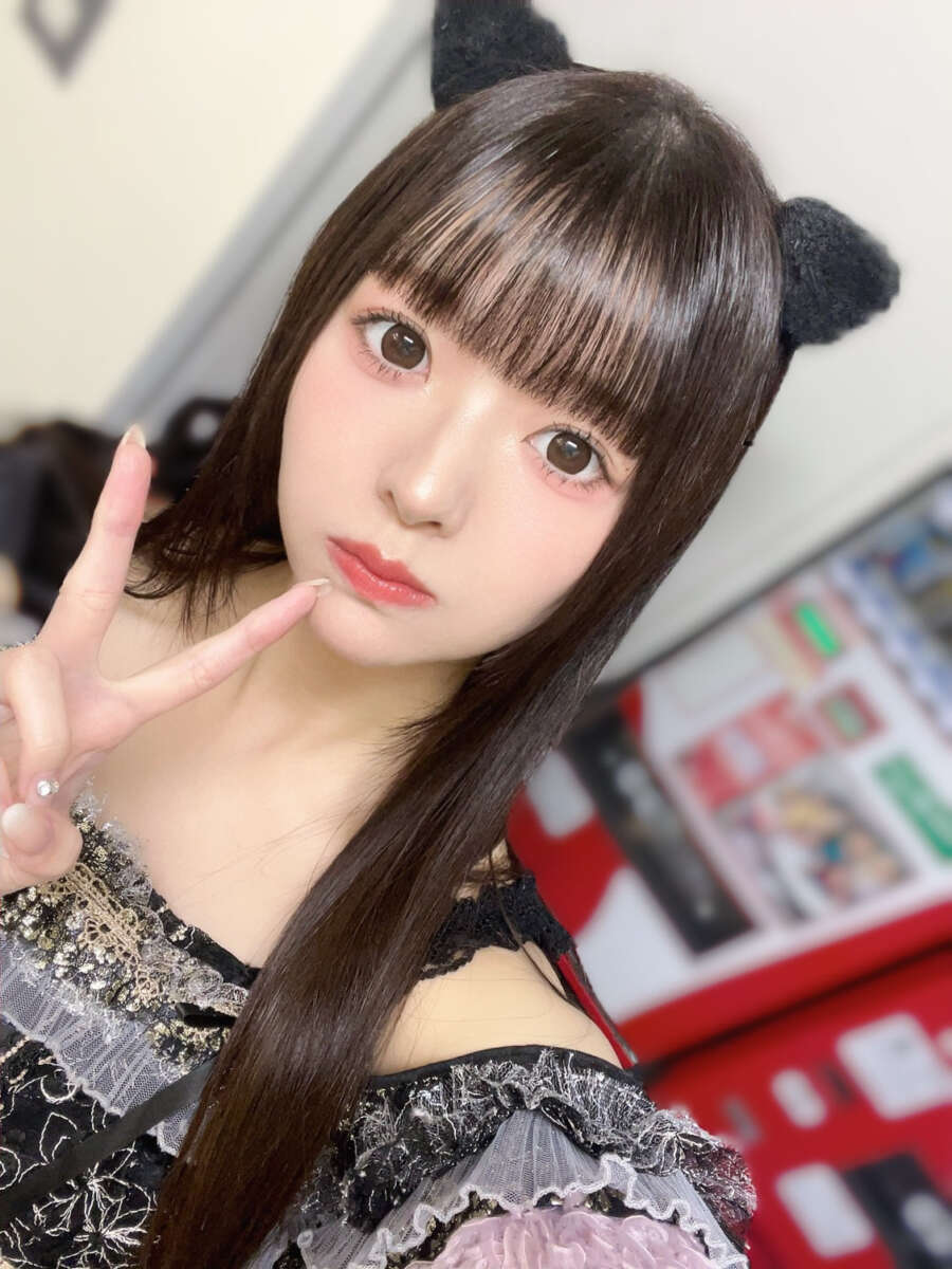 林あやの