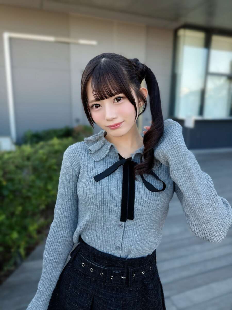 神崎ひな
