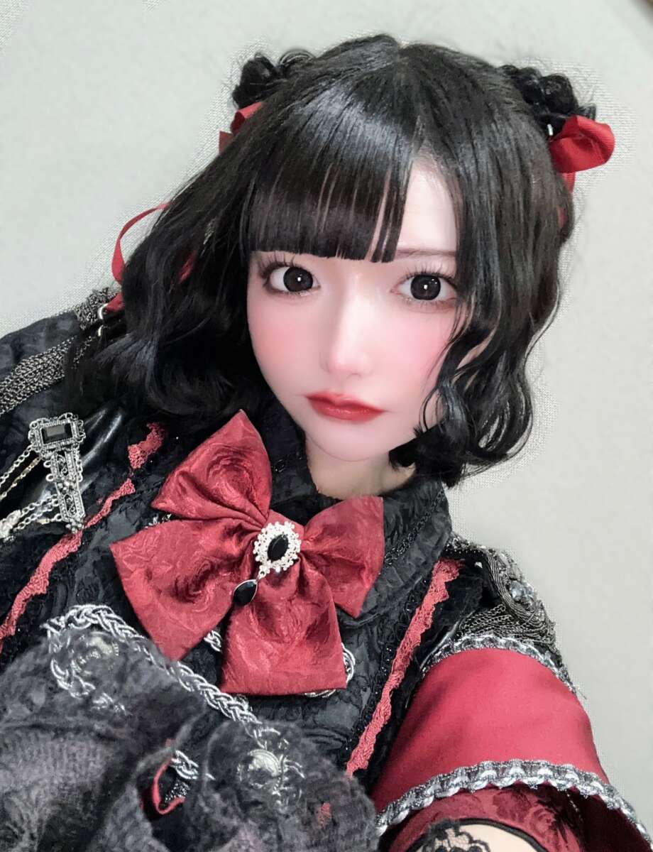 響羽リズ