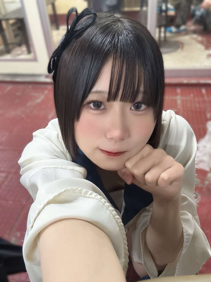 依采