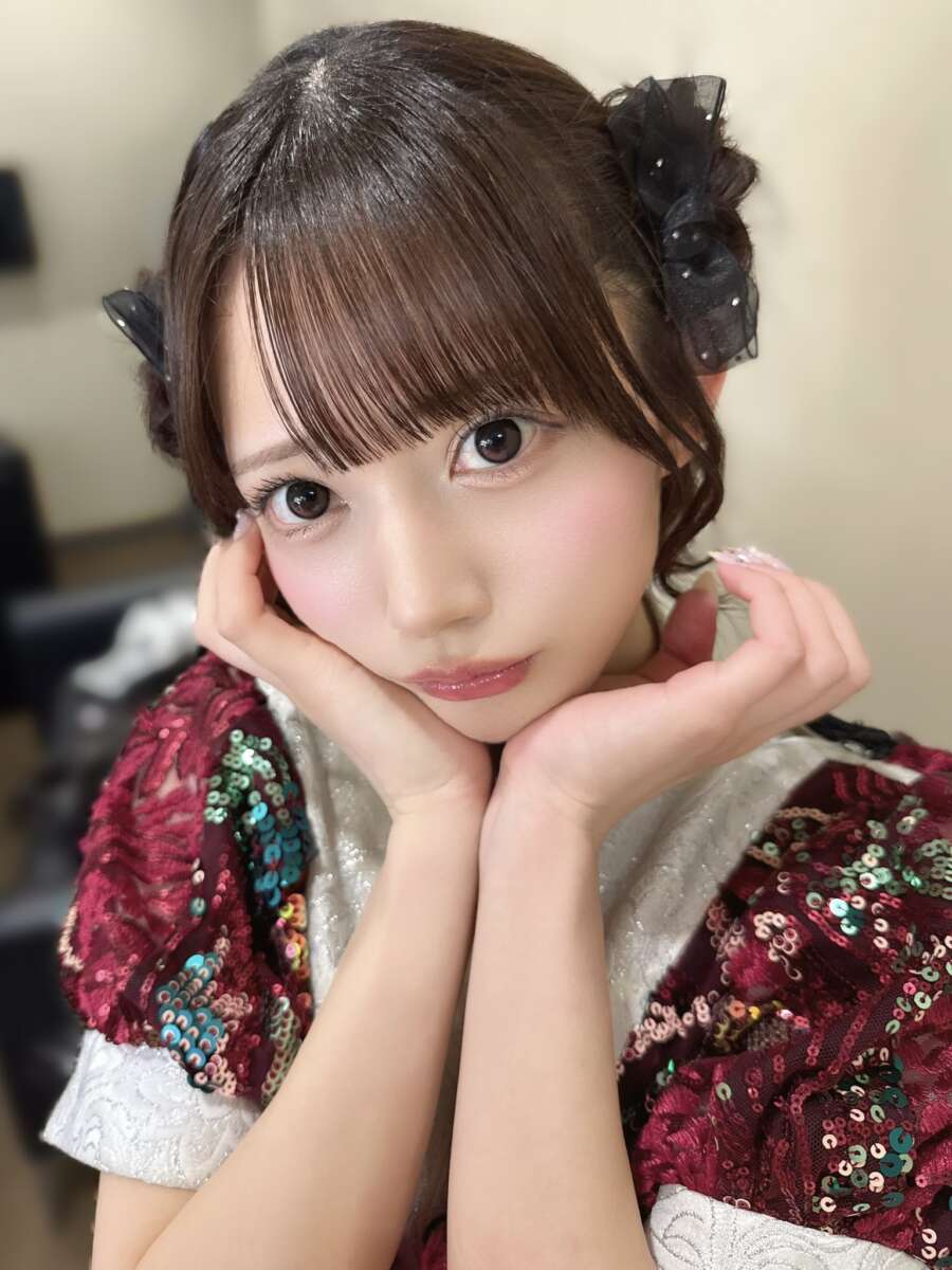 神崎ひな
