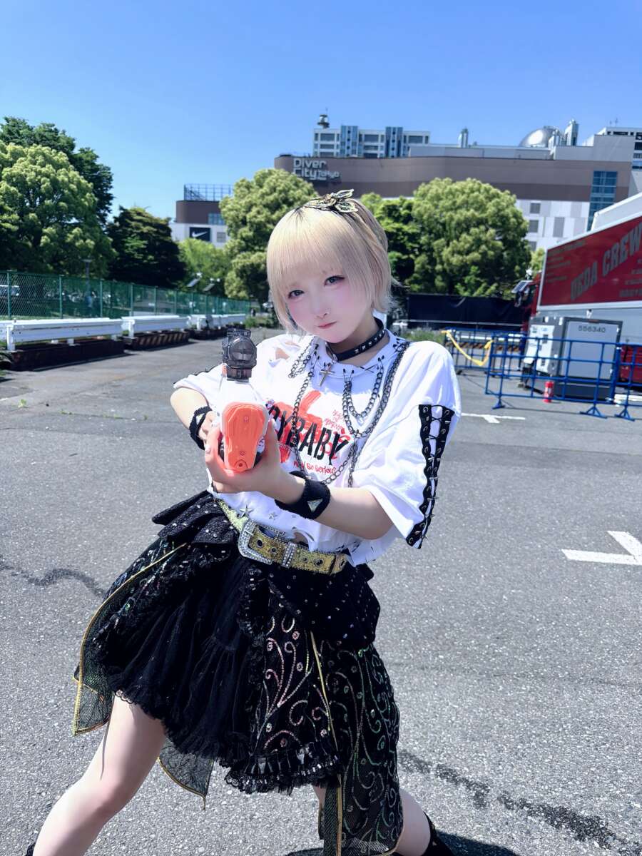月街えい