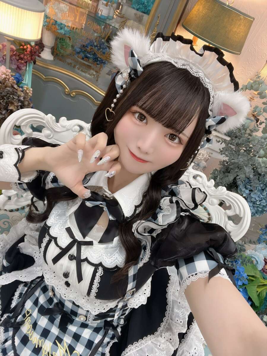三谷綾子