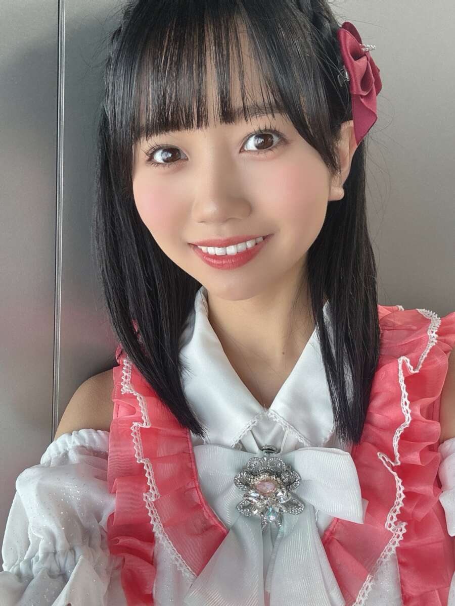 聞間 彩