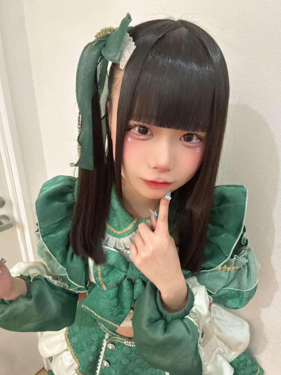 芽々実みる