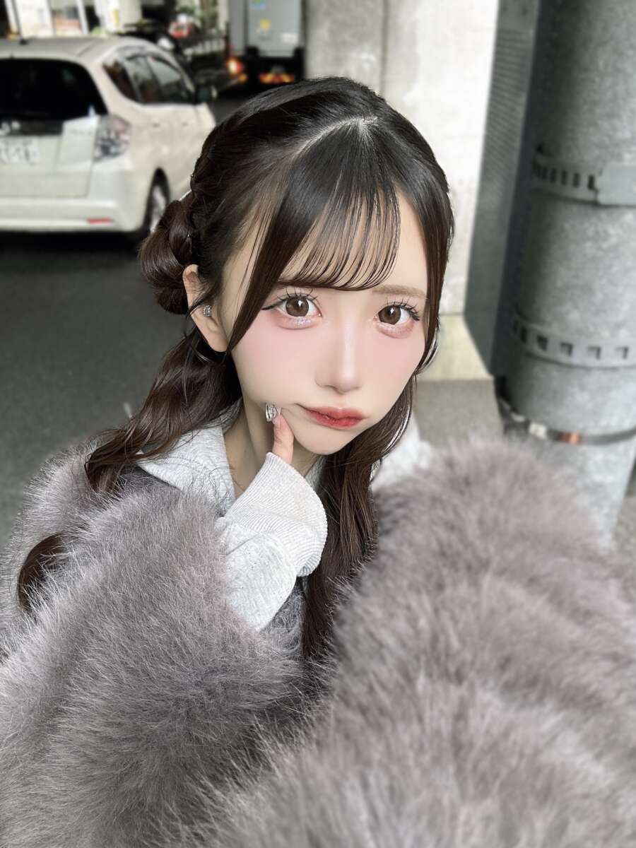 七瀬にこ