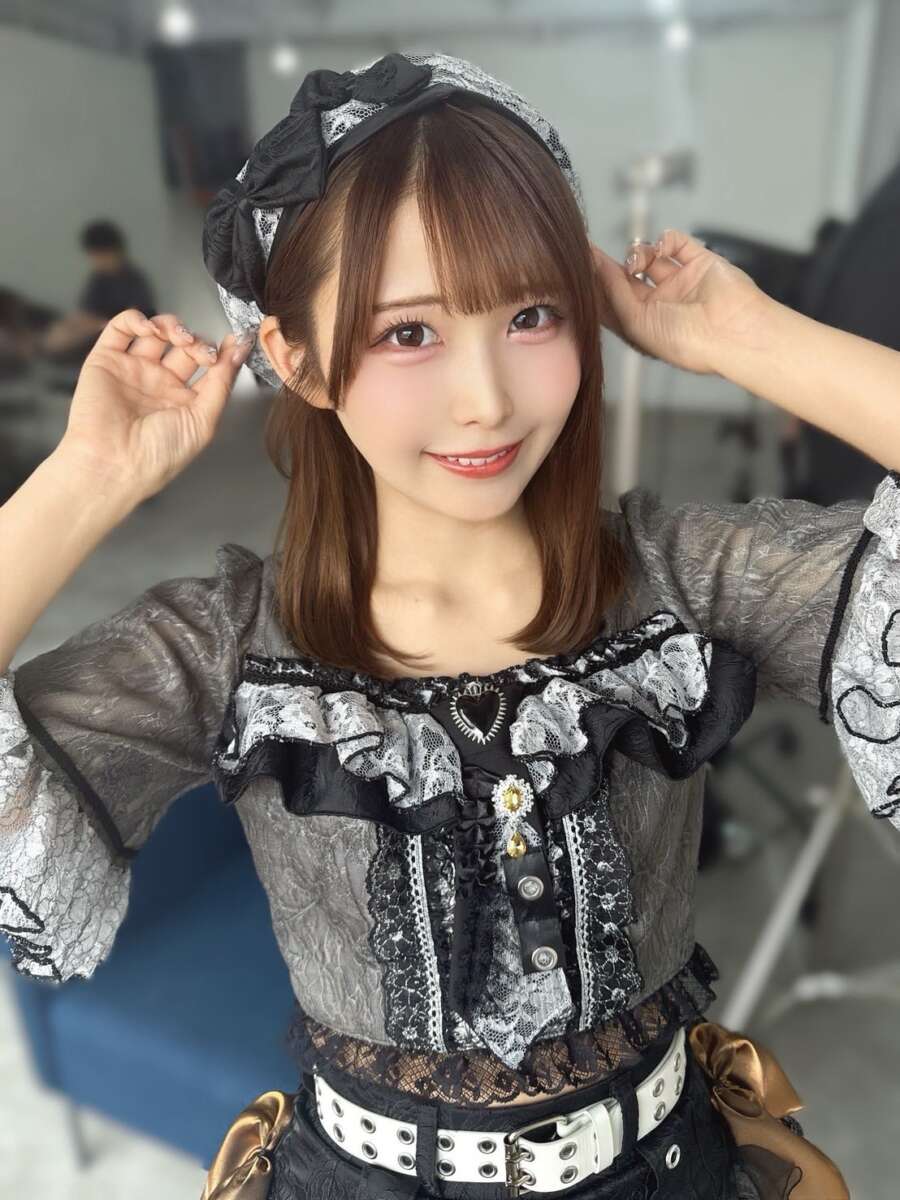 華乃井かほ