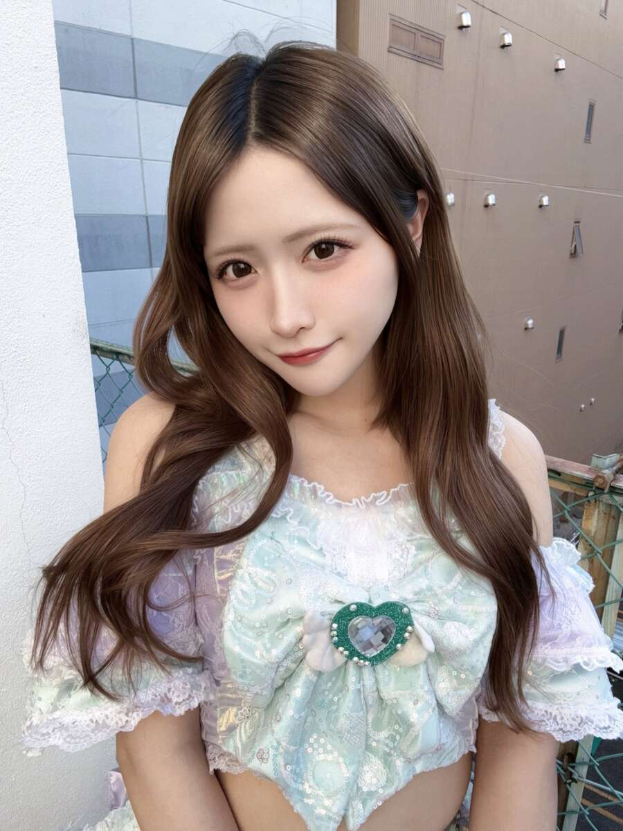 篠宮栞