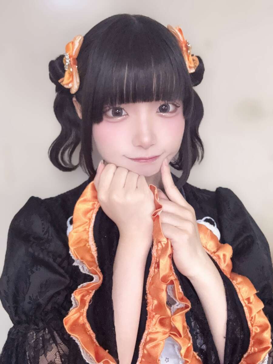 福乃にこ
