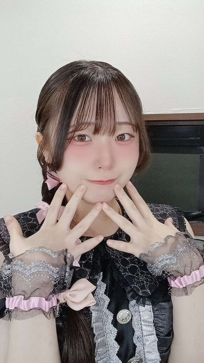 桜庭ももね