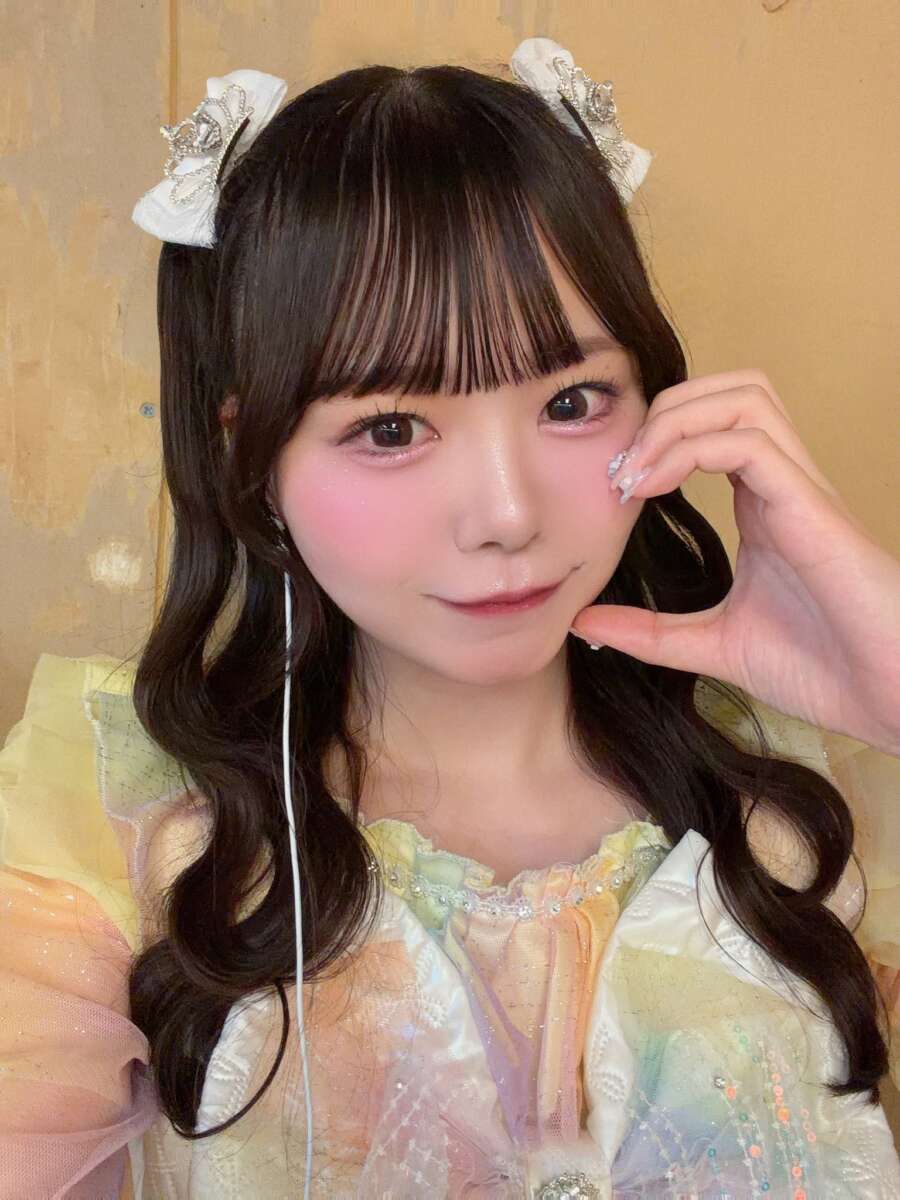 美波まお