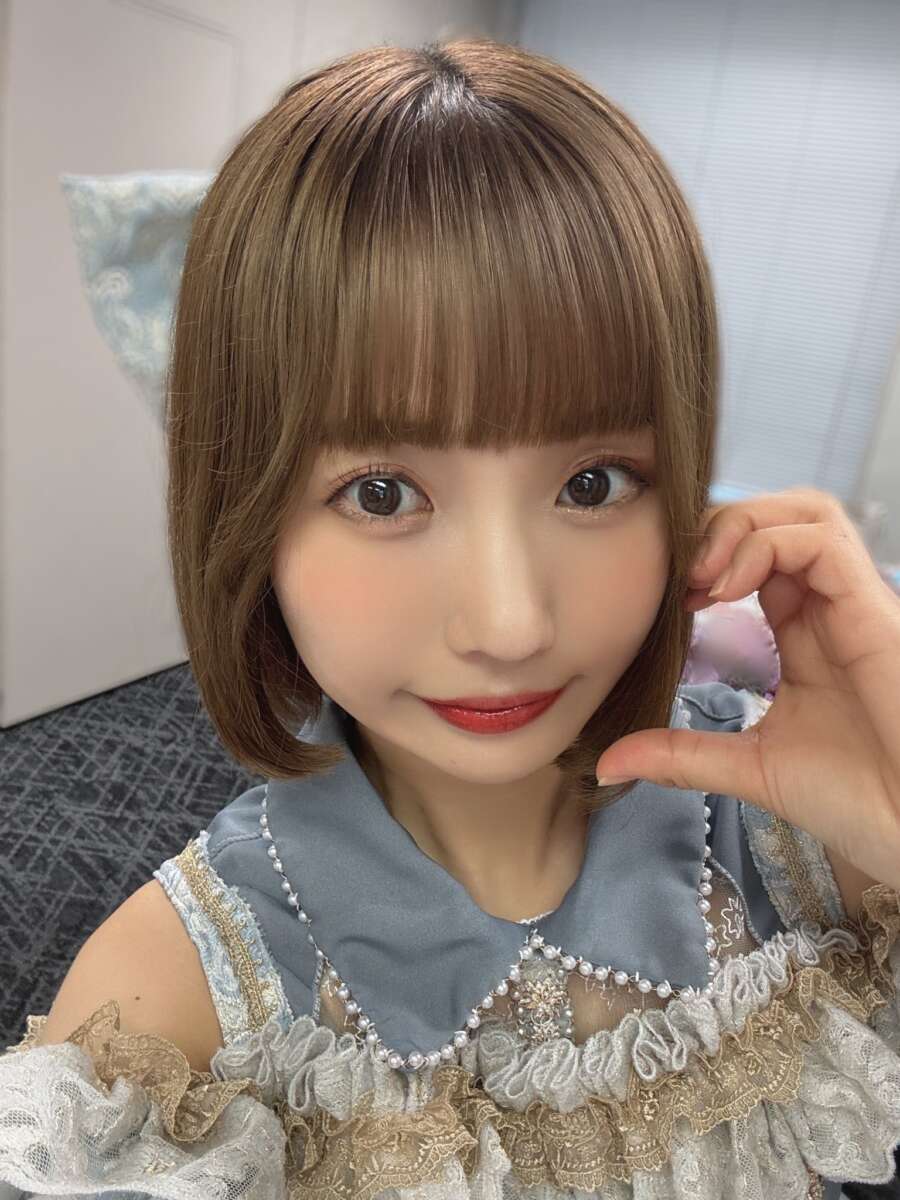 小林智絵