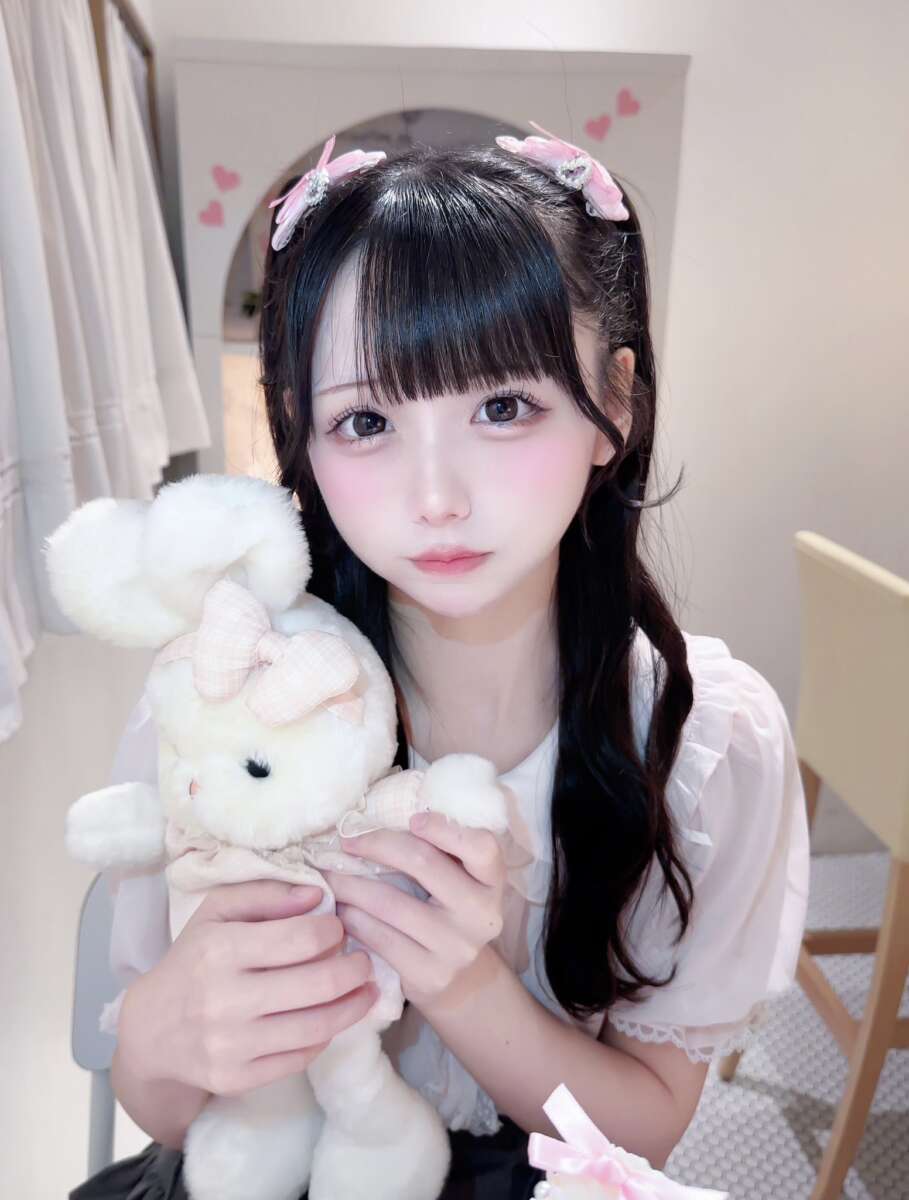 百宮みも