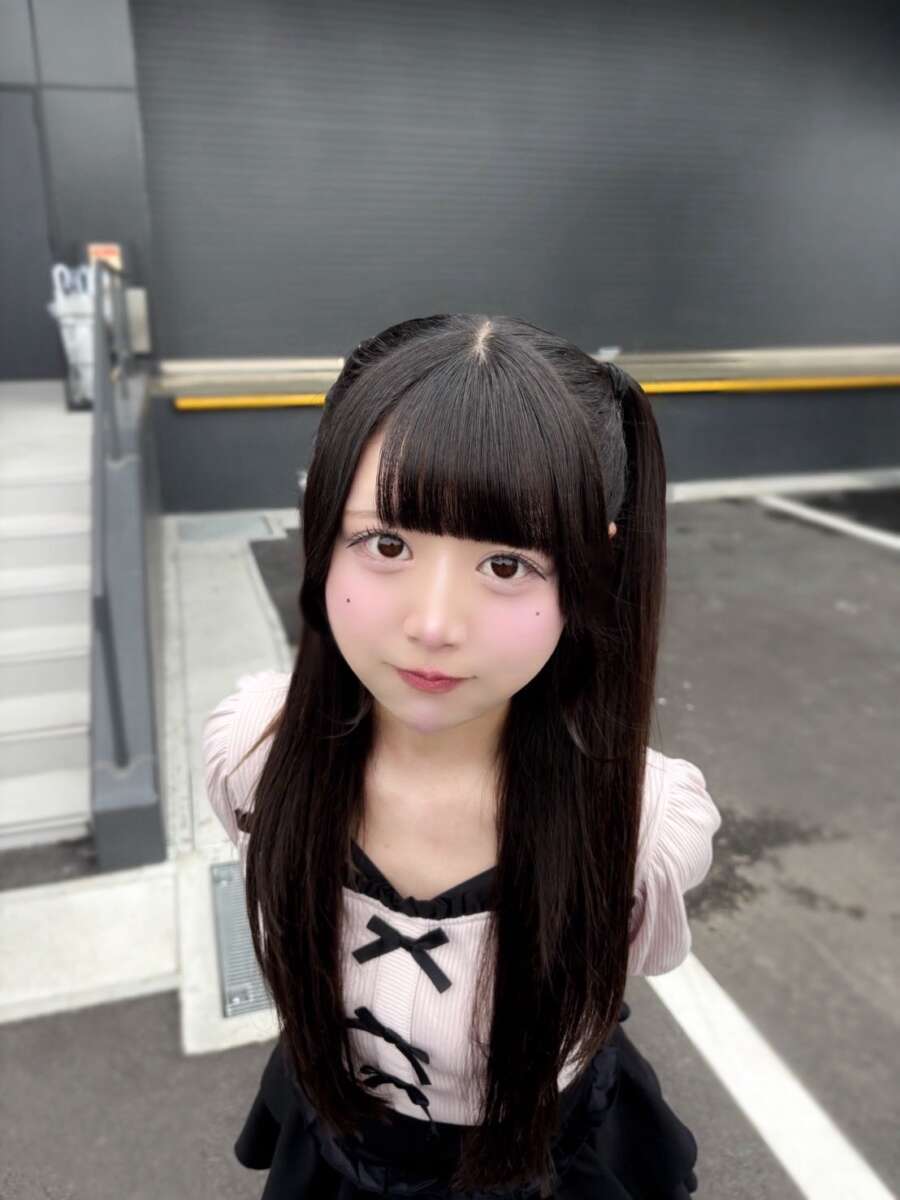 羽雲ろこ
