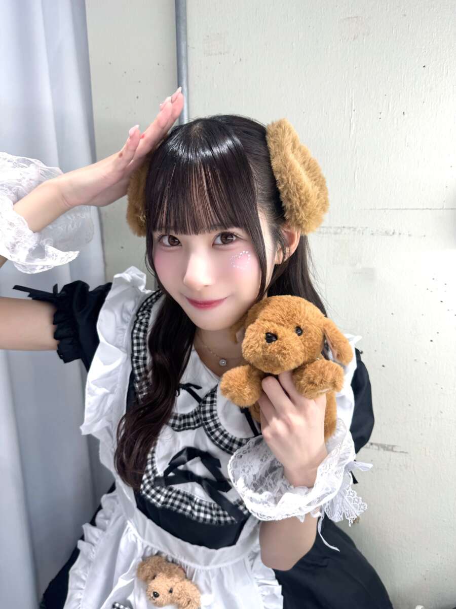 加藤ひな