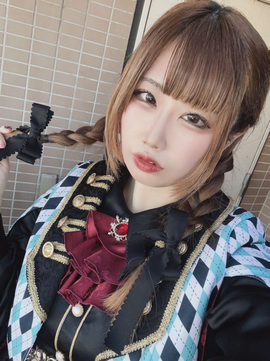 響紀ネイロ