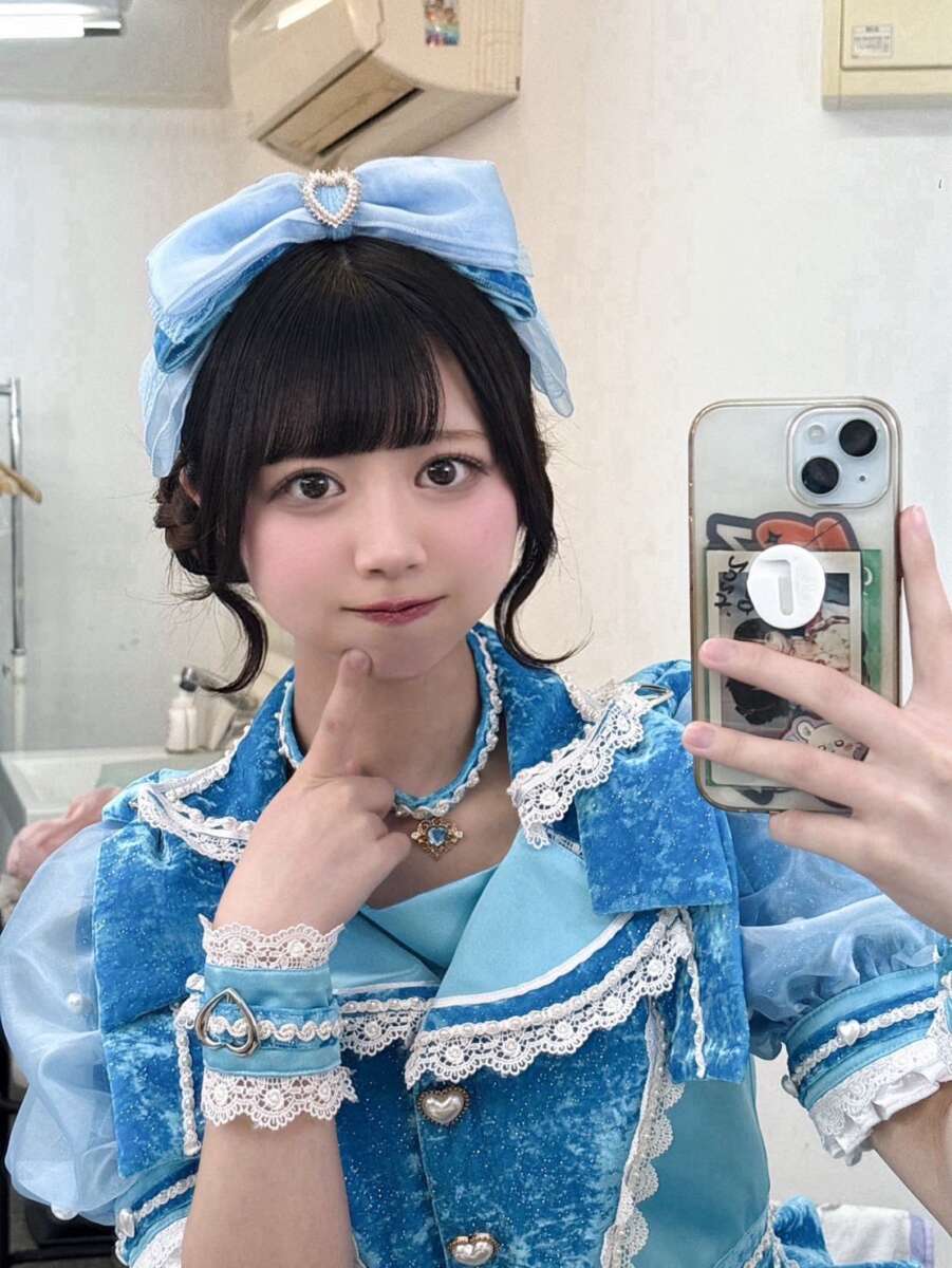羽雲ろこ