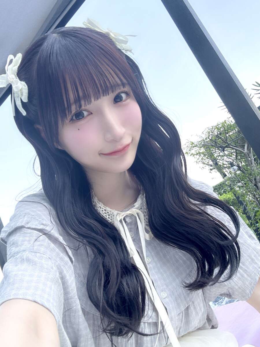 星乃ななみ