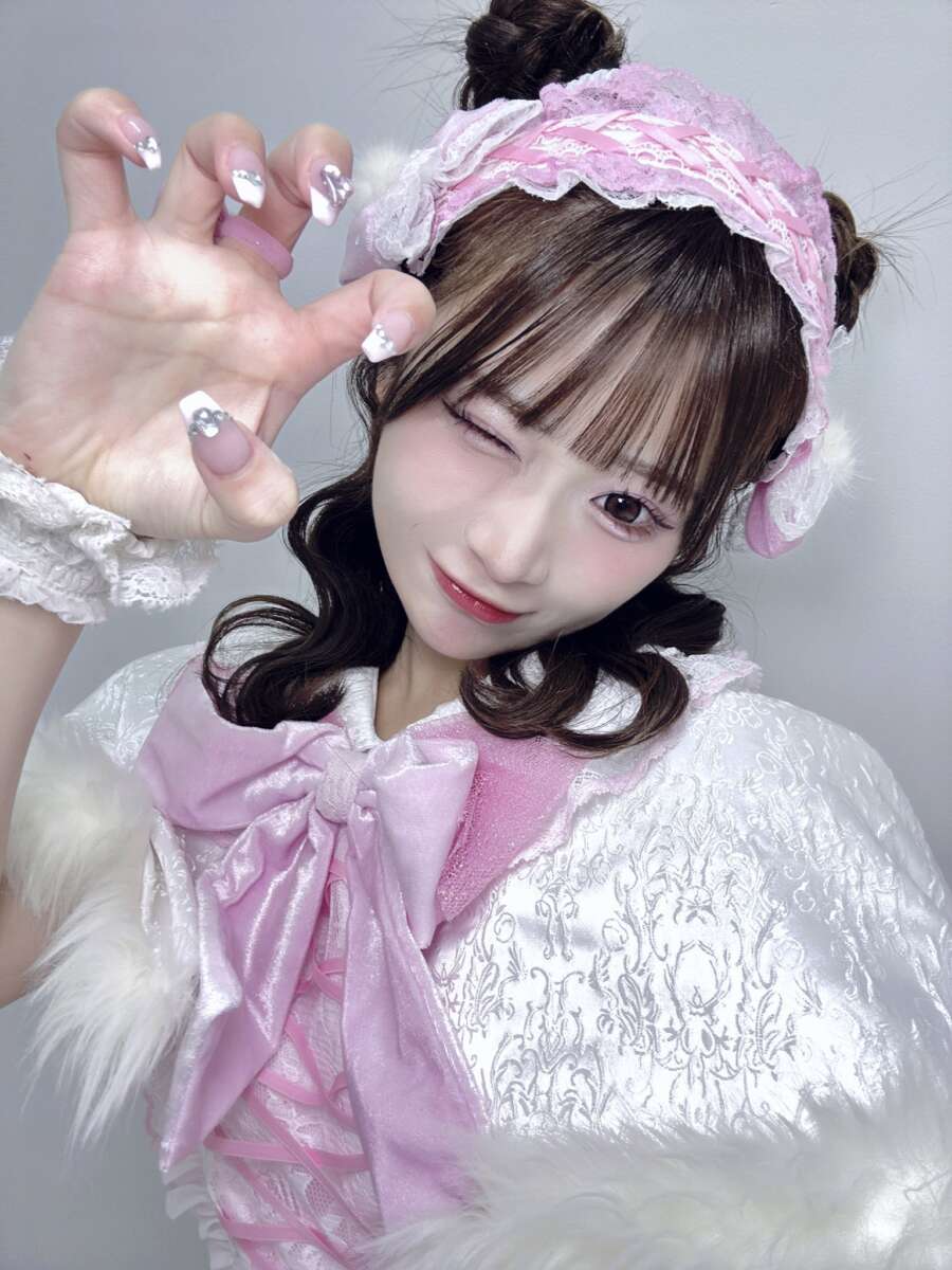 鹿野ななみ