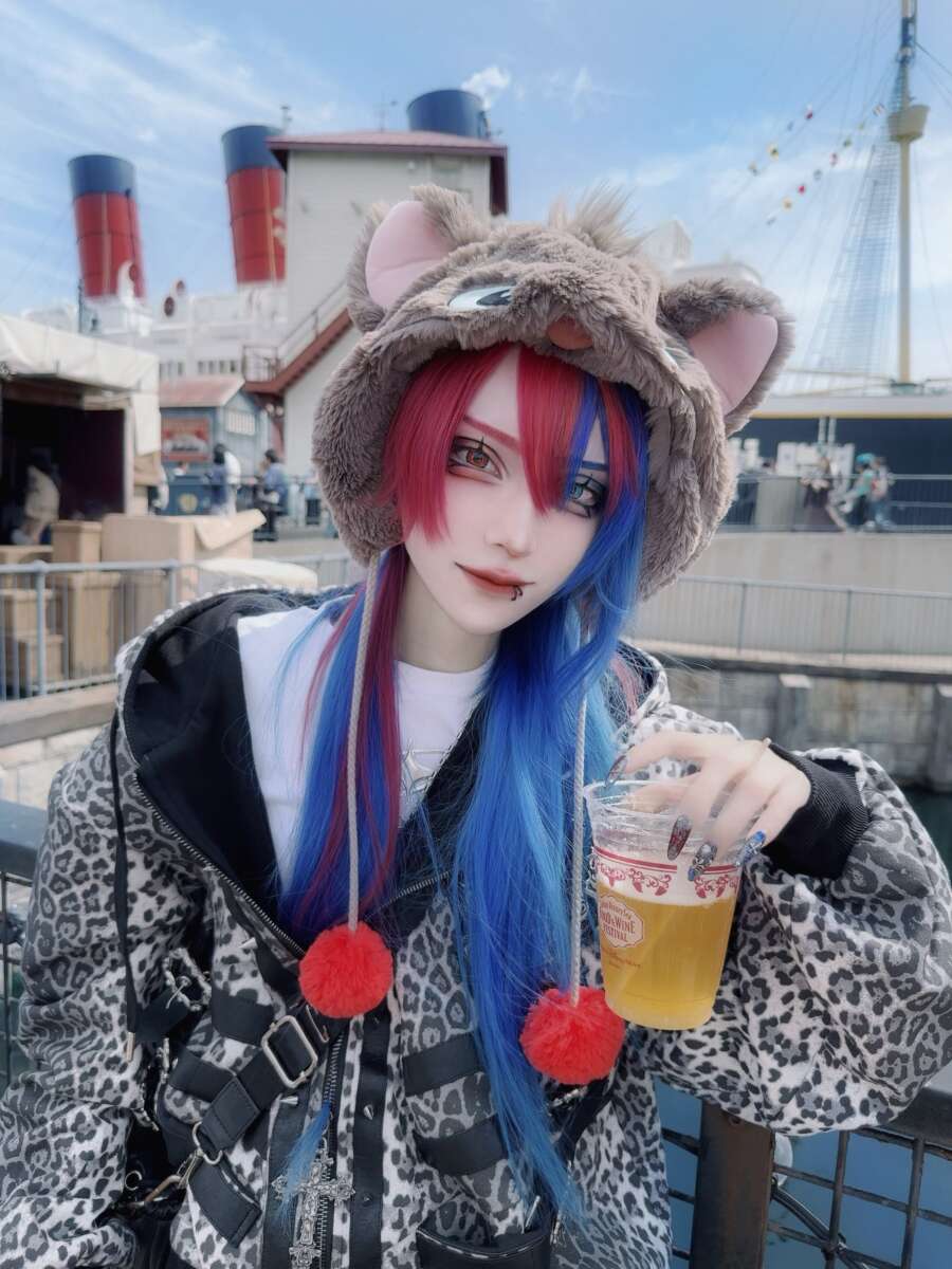 藍咲ユウリ