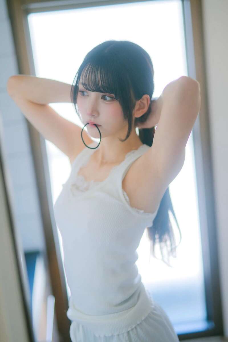 月祈まりあ