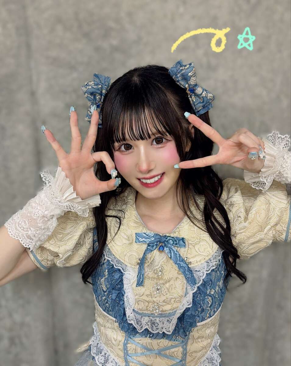 小泉ゆみ