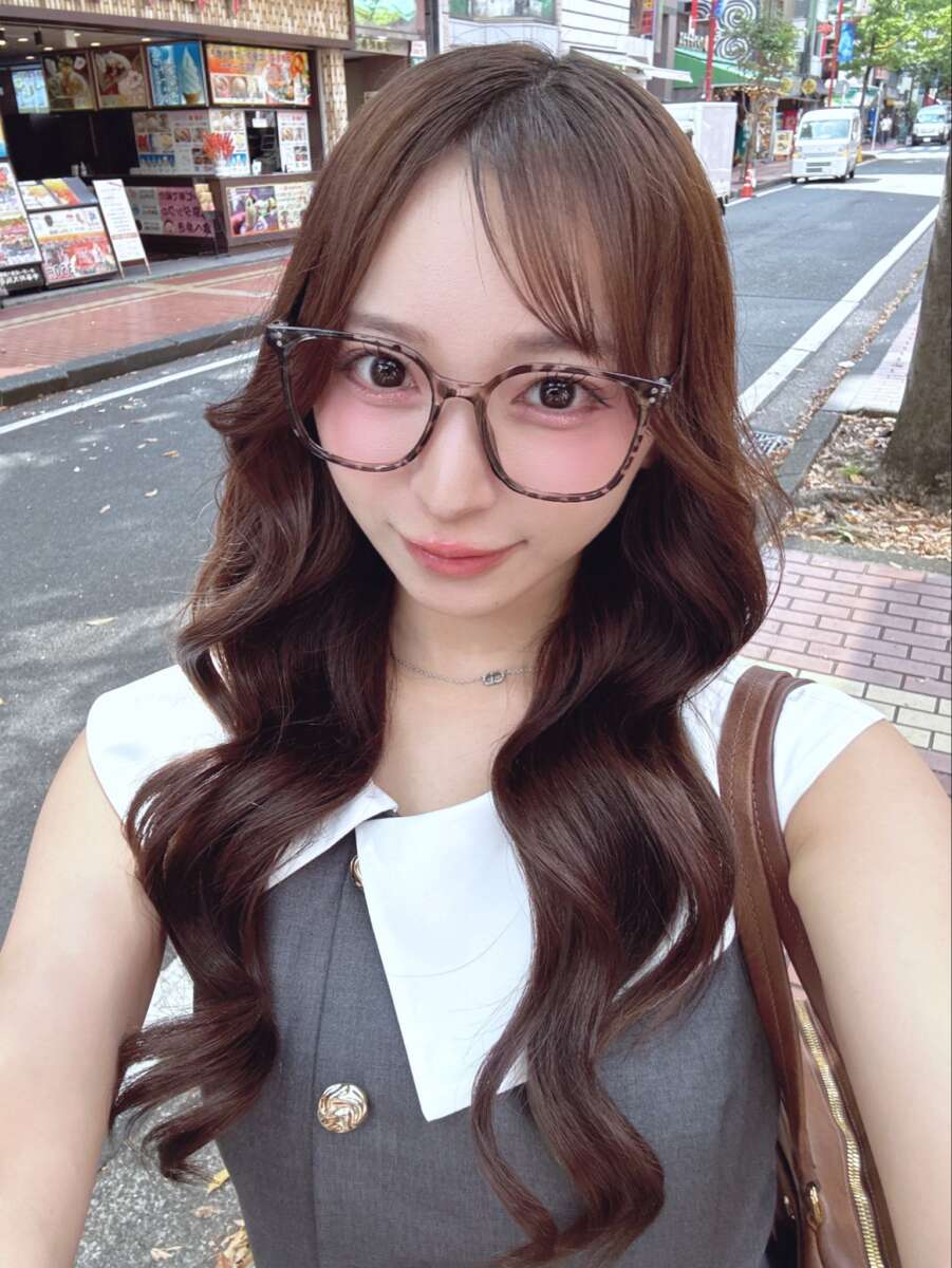 塩川莉世