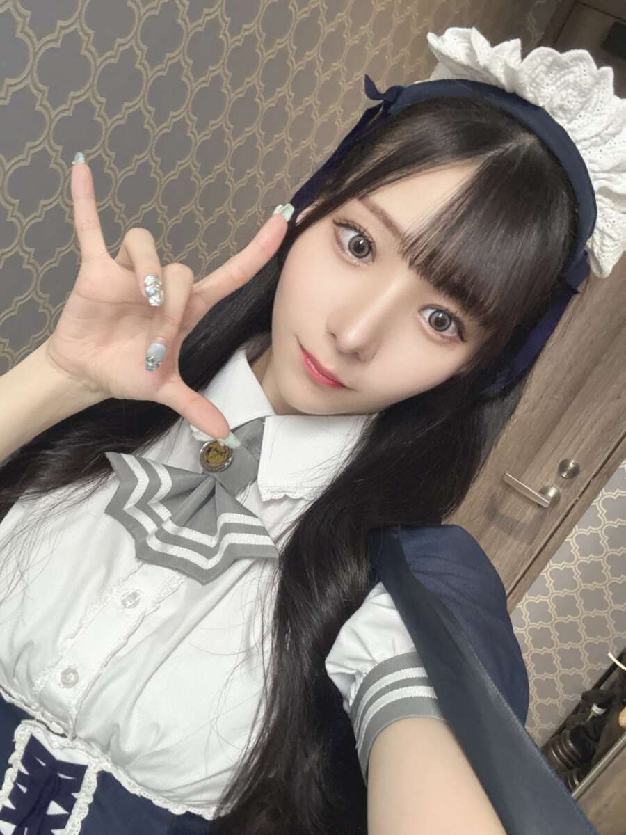 皐月ユナ