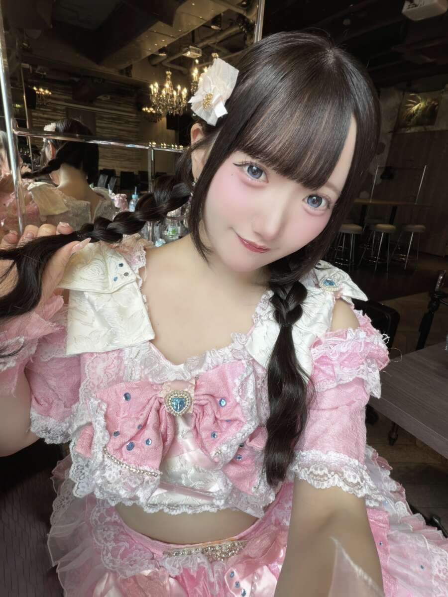雫姫えりな