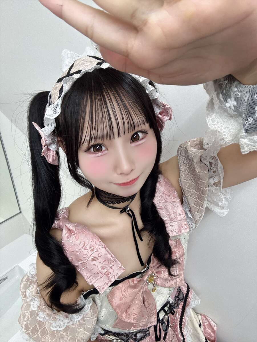 夢乃もこ