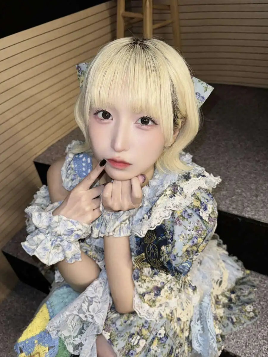橘あや