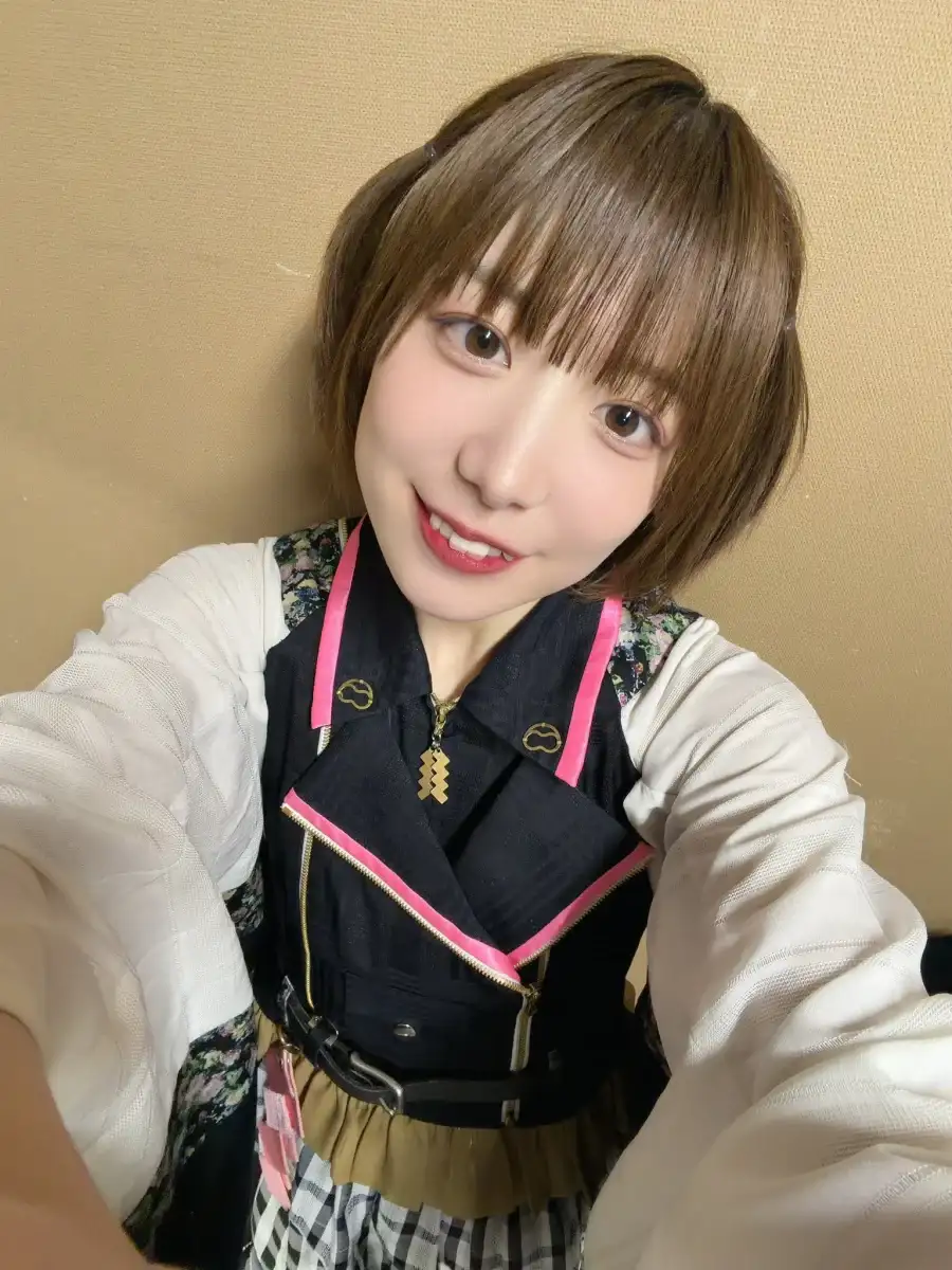 小花衣こはる