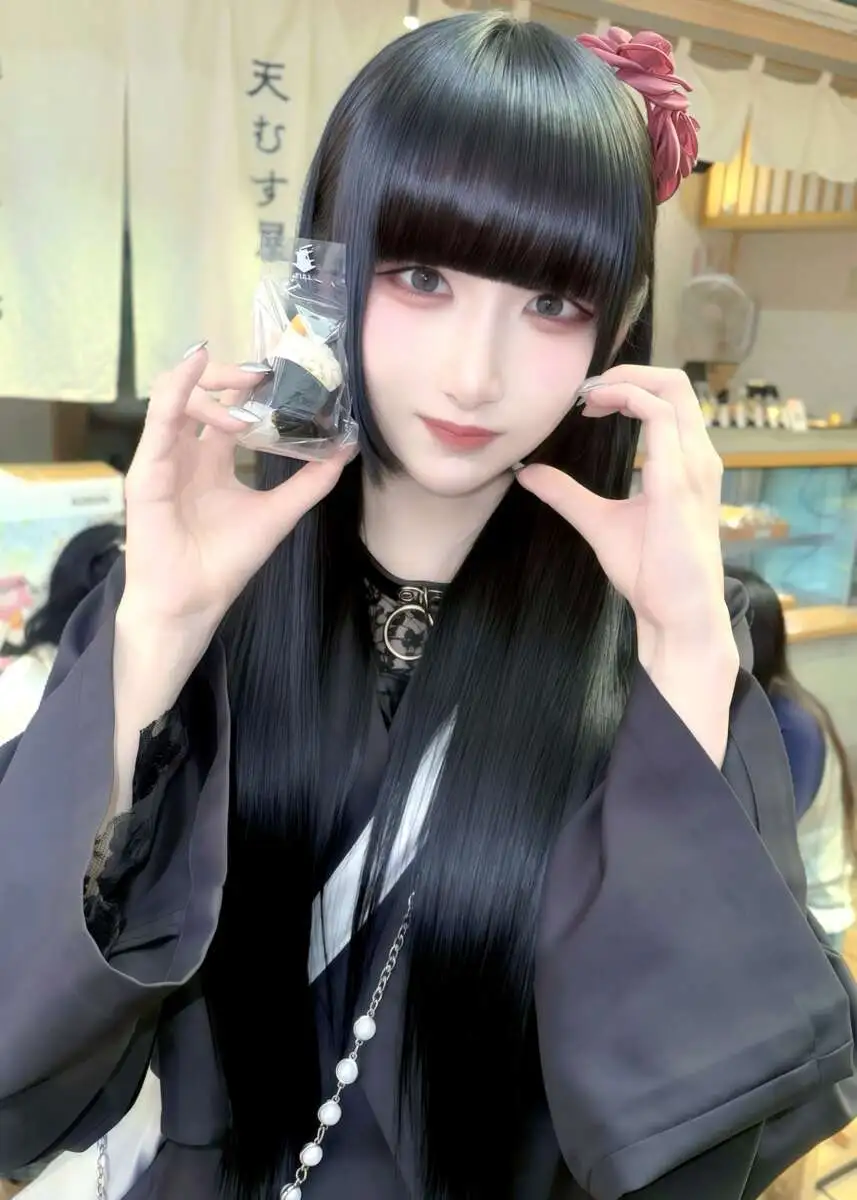 美神ナオカ