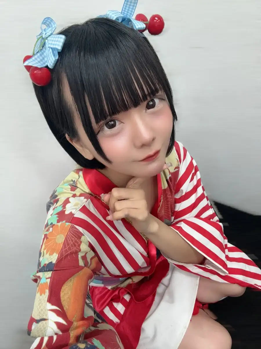 上野りこ