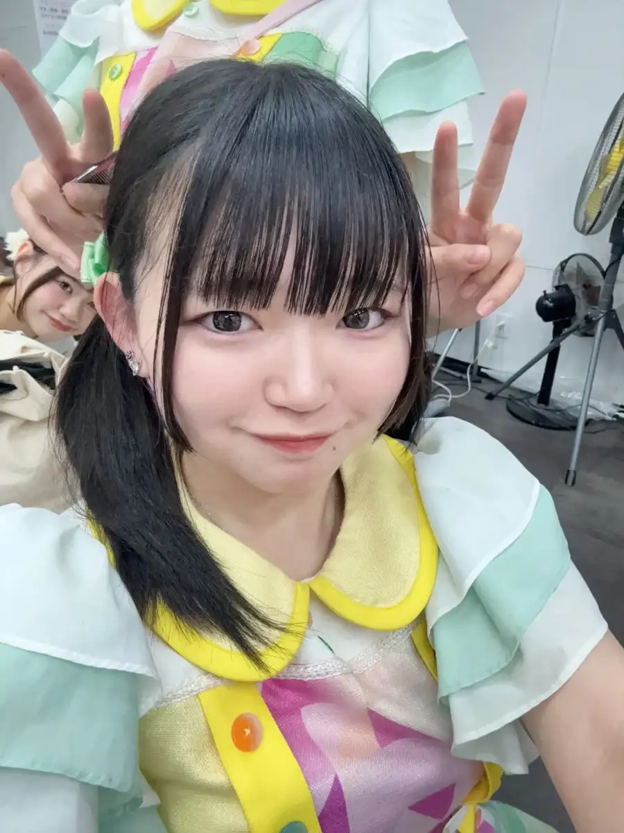 小松奈々