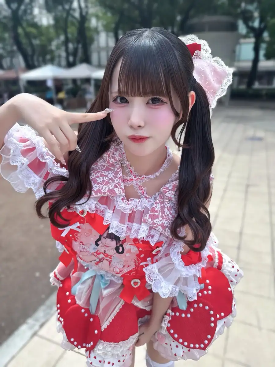 東雲結愛