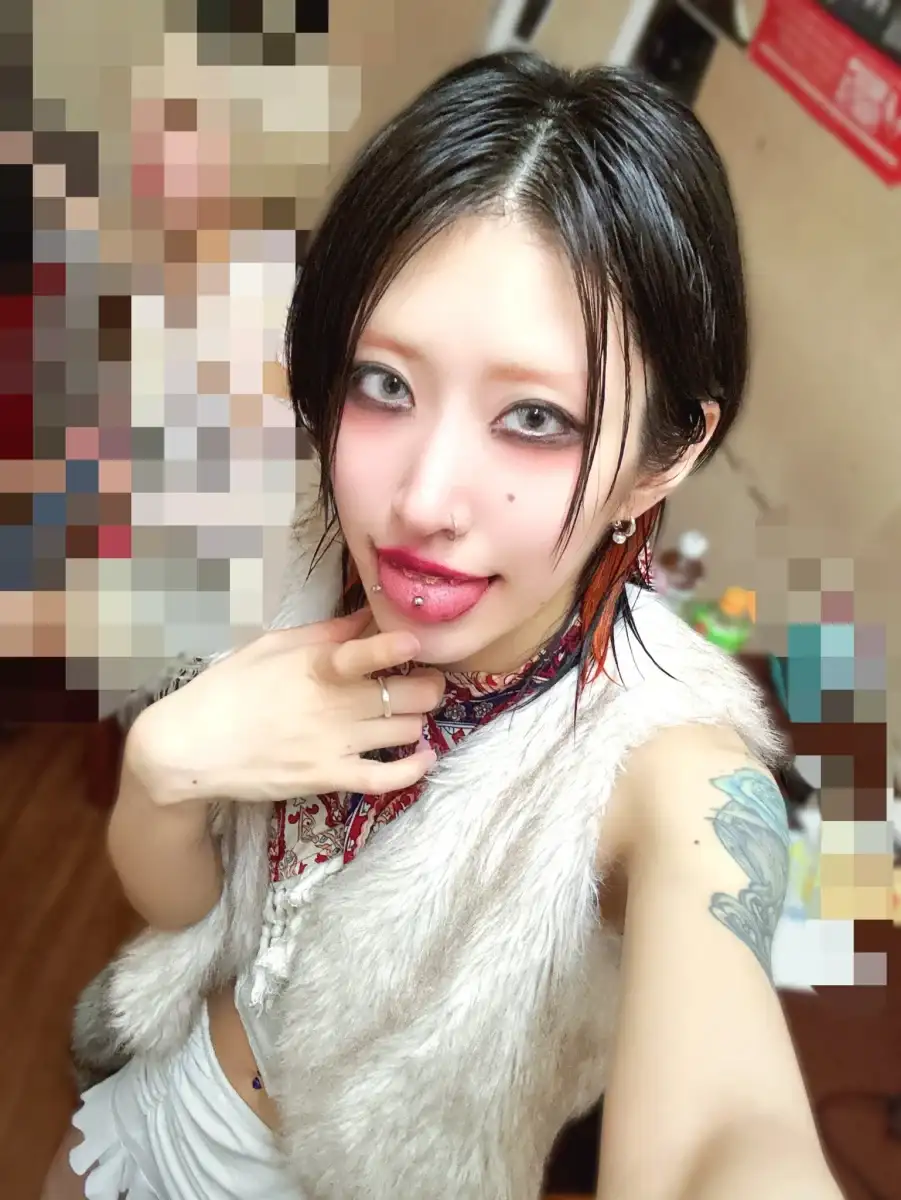 秘我未也ゆちおみ
