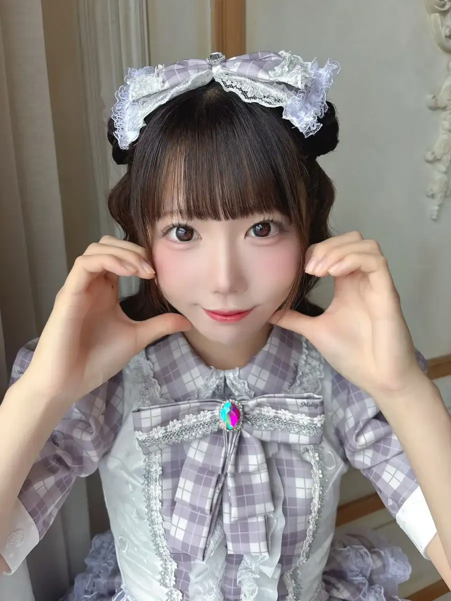 小川朱莉