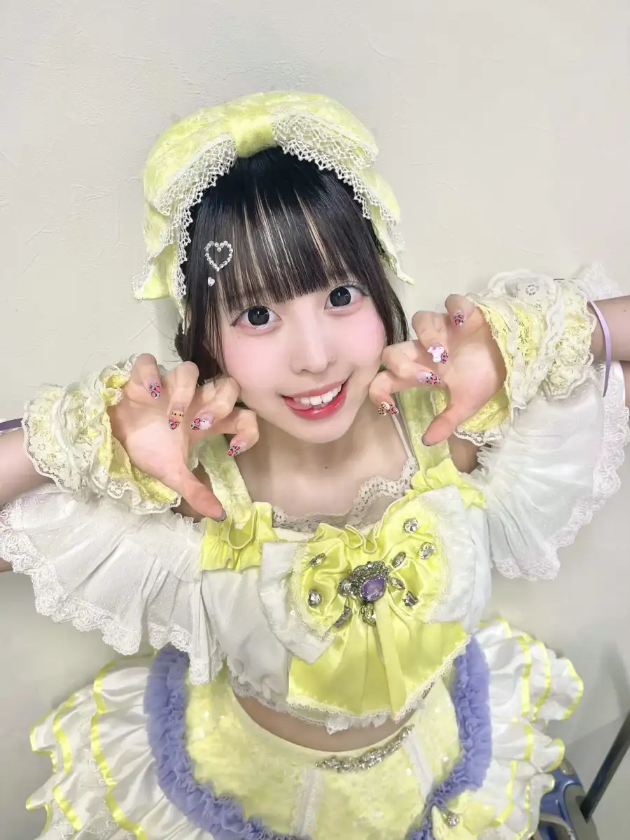 星奈 杏