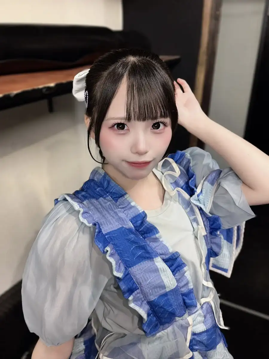 AYA