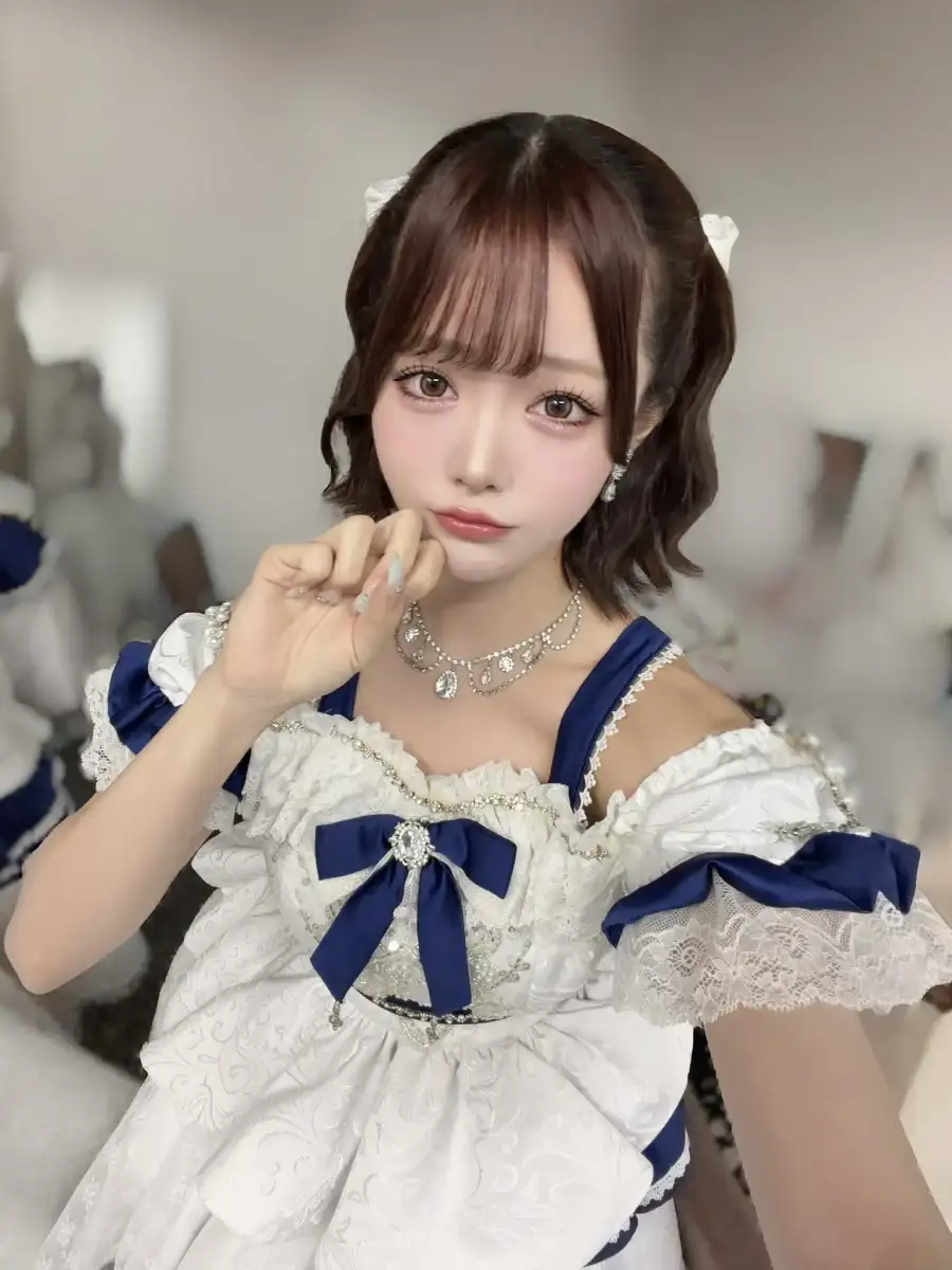神咲ゆみな