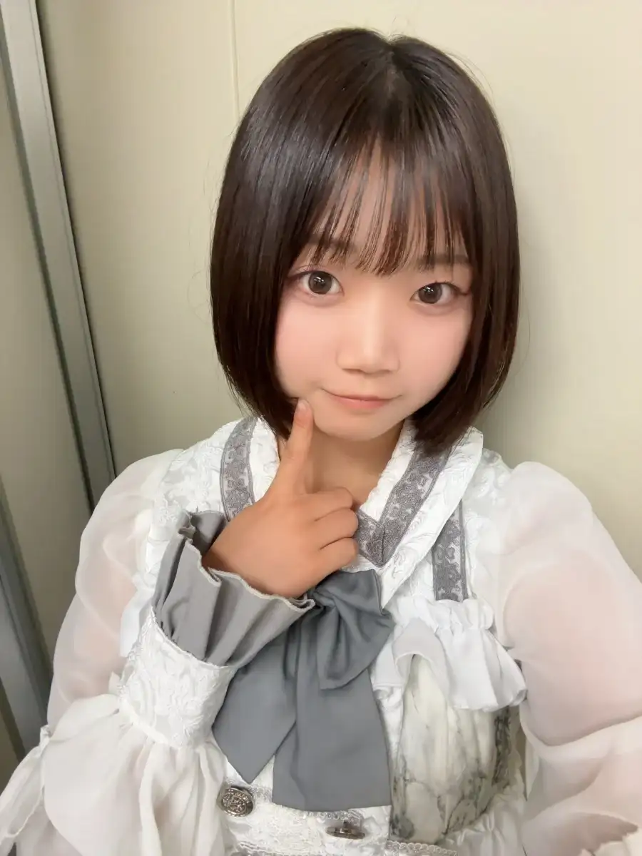 ひじん