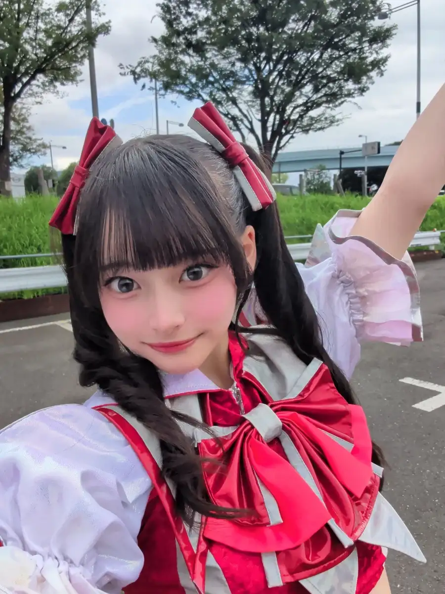 朱藤める