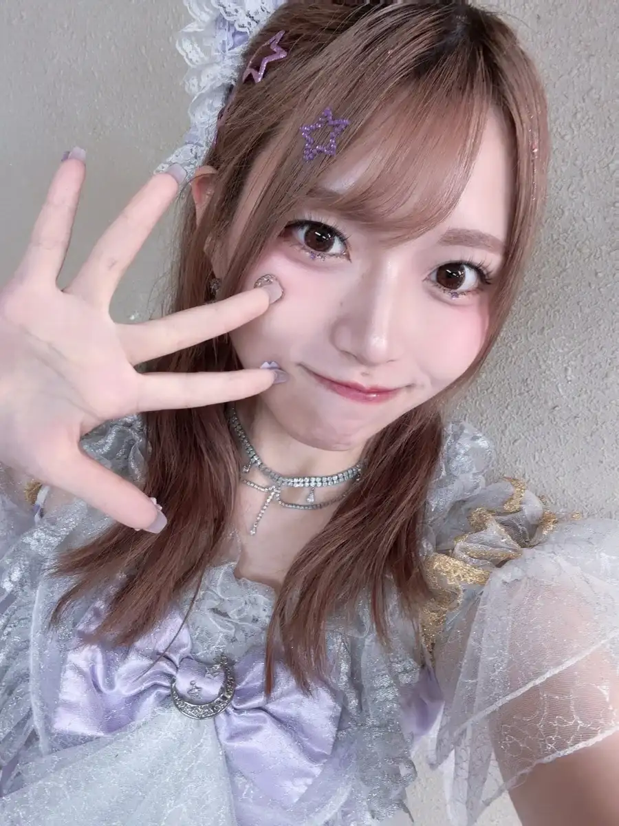 藤咲かれん
