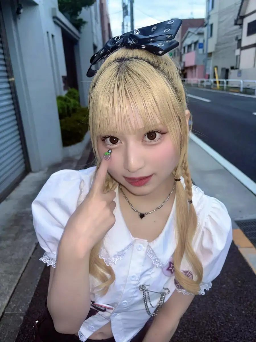 マコフィ